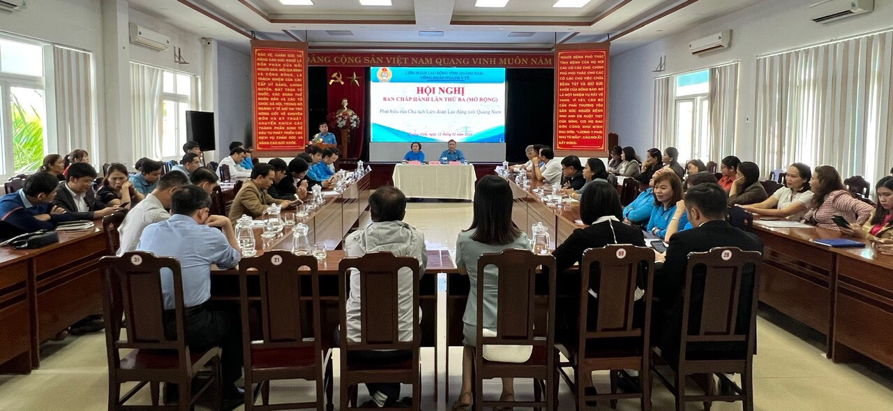 HỘI NGHỊ TỔNG KẾT CÔNG ĐOÀN NGÀNH Y TẾ NĂM 2023 VÀ TRIỂN KHAI PHƯƠNG HƯỚNG, NHIỆM VỤ TRỌNG TÂM NĂM 2024